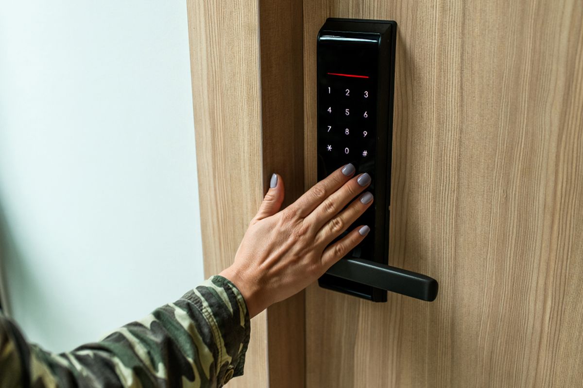 Smart Door Lock, Handle Pintu Modern dengan Banyak Kelebihan